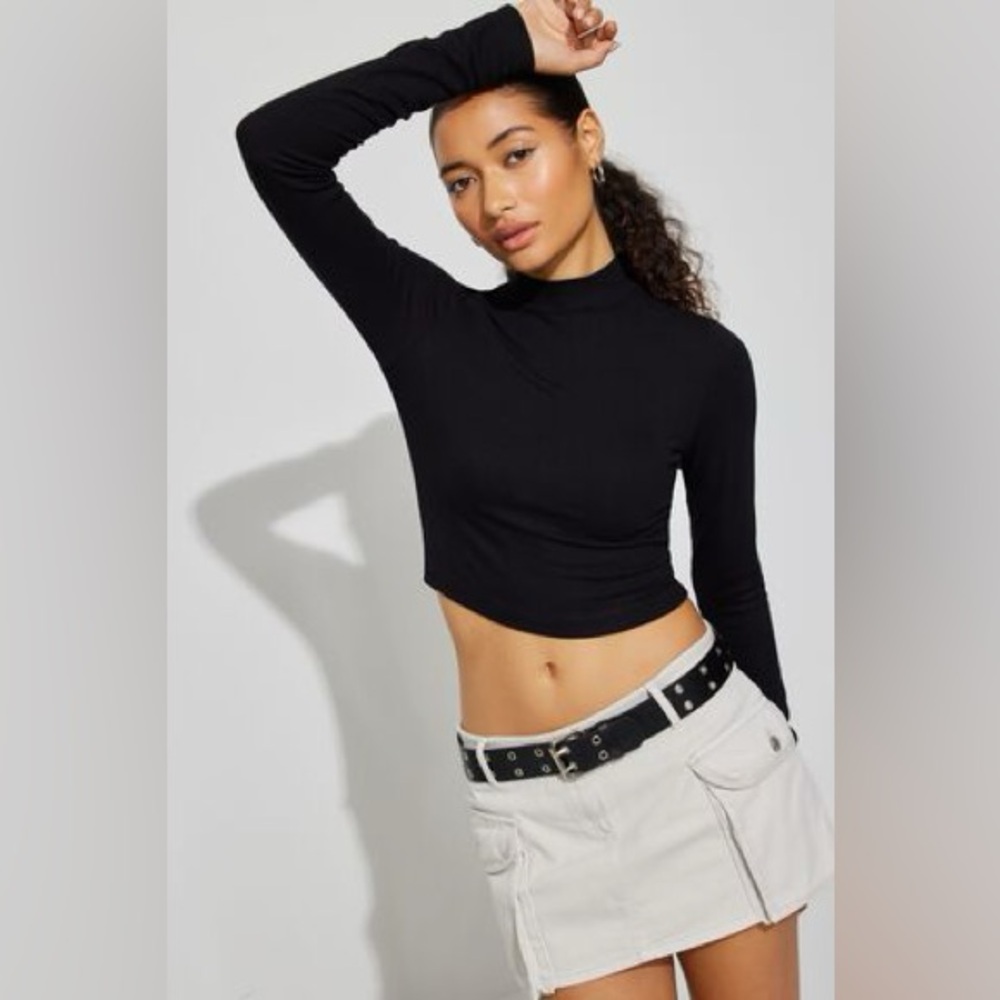 GARAGE Mock Neck Long Sleeve Crop Top - Black - SZ XS Women